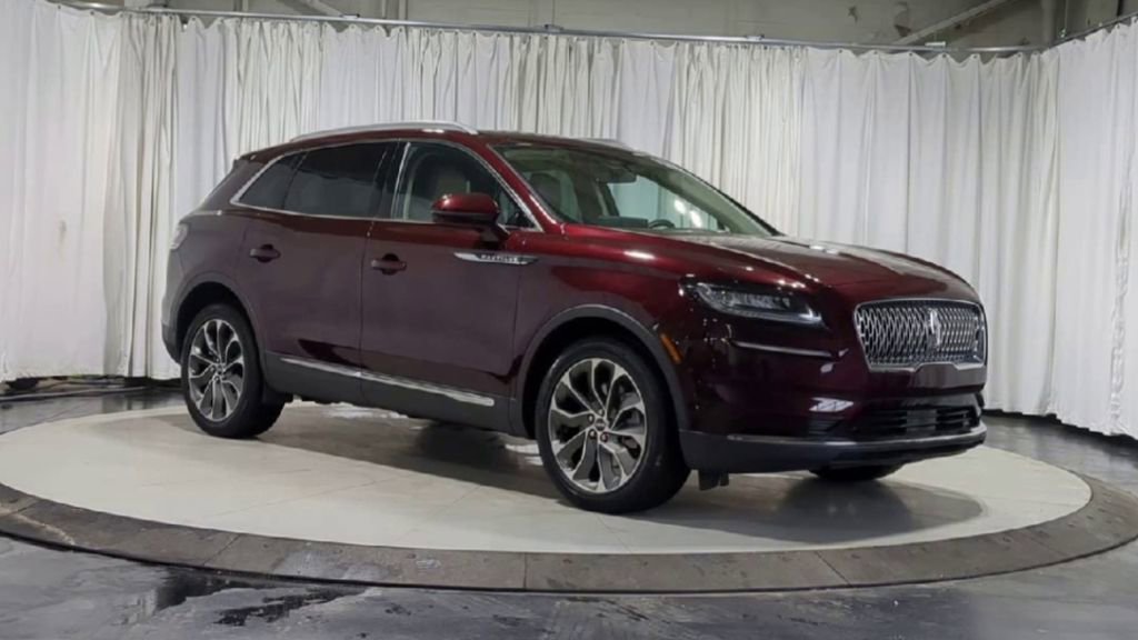 Thumbnail: 2023 Lincoln Nautilus - 2