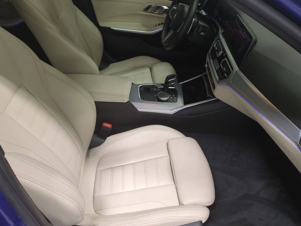 Thumbnail: 2021 BMW 3 Series - 33