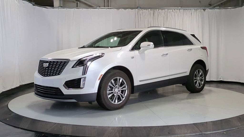 Thumbnail: 2023 Cadillac XT5 - 4
