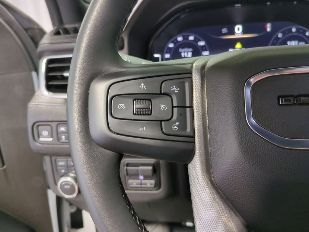 Thumbnail: 2023 GMC Yukon XL - 29