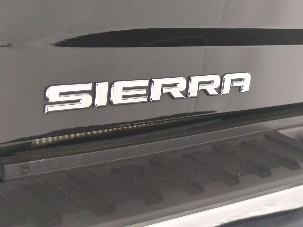 Thumbnail: 2015 GMC Sierra 1500 - 16