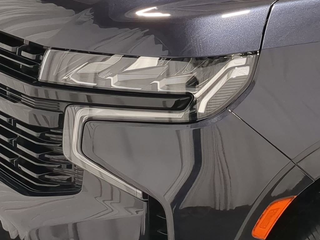 Thumbnail: 2023 Chevrolet Suburban - 14