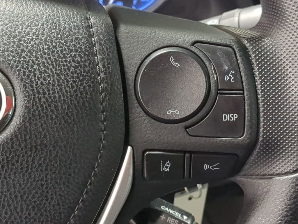 Thumbnail: 2018 Toyota Corolla - 28