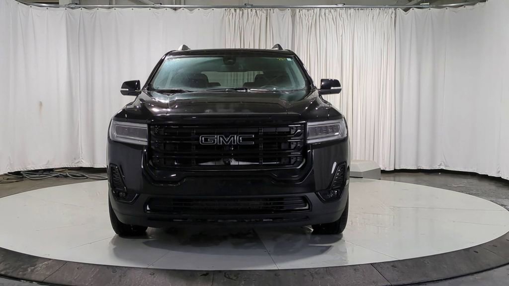 Thumbnail: 2023 GMC Acadia - 3