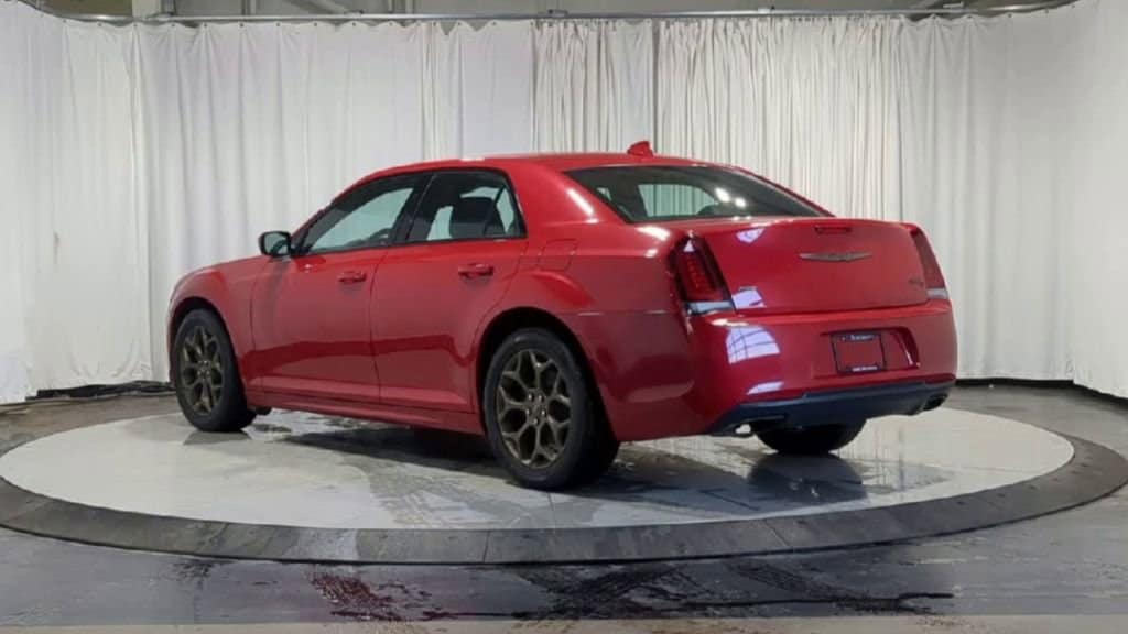 Thumbnail: 2017 Chrysler 300 - 5