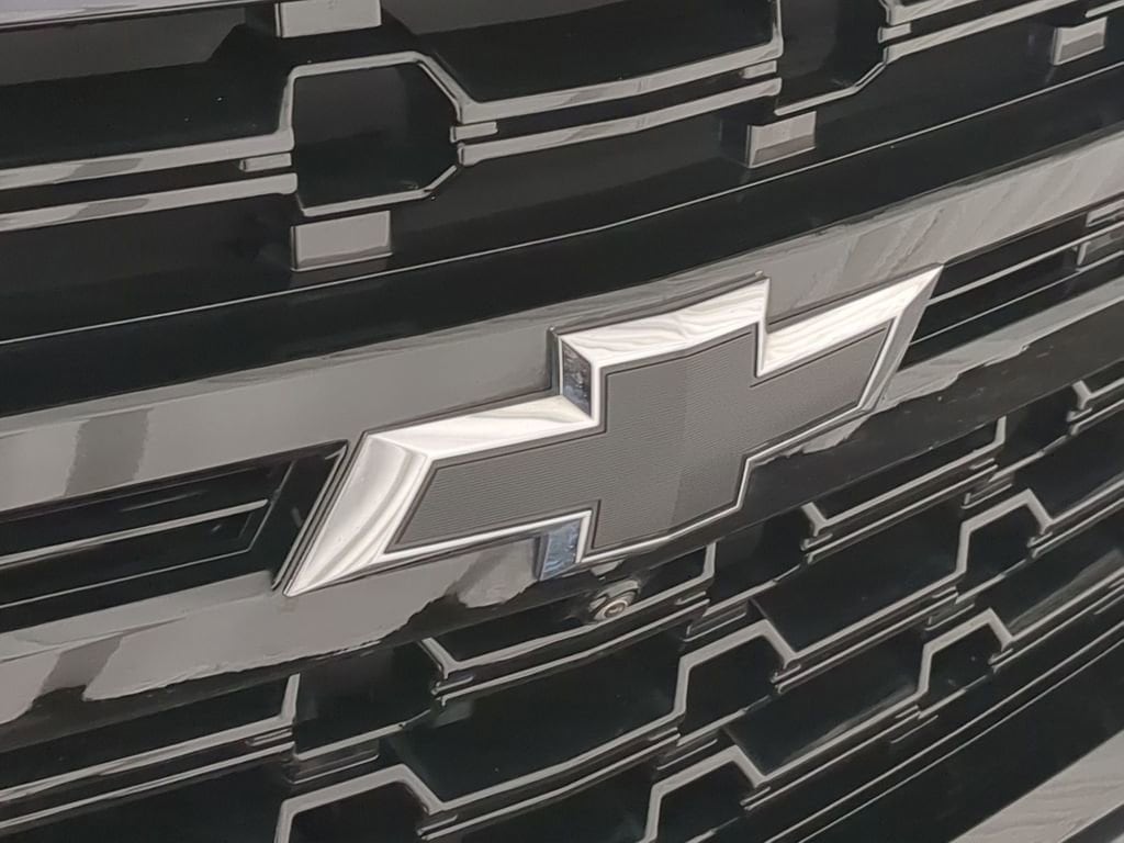 Thumbnail: 2023 Chevrolet Tahoe - 15