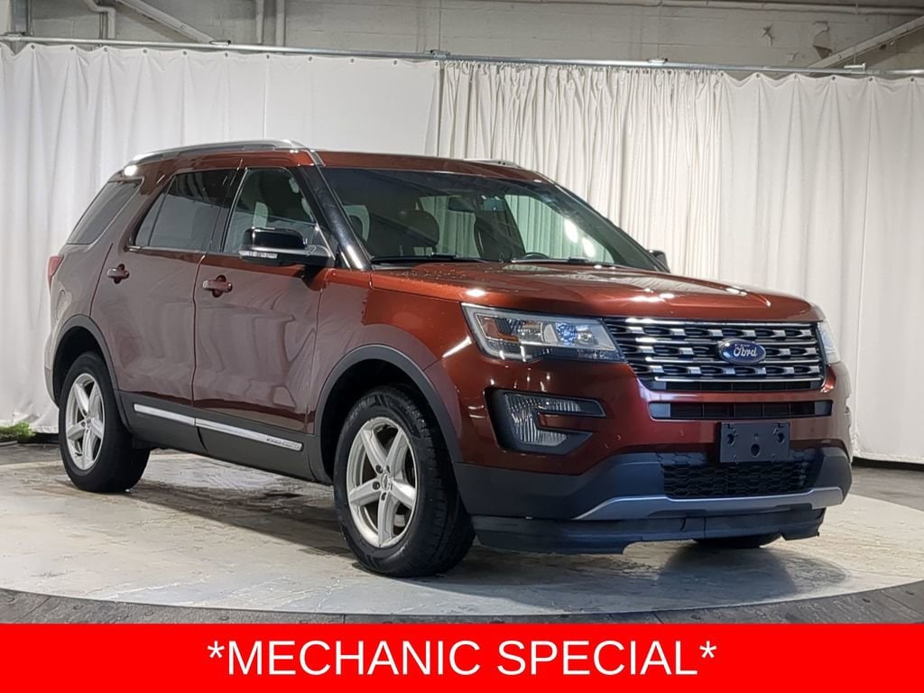 Thumbnail: 2016 Ford Explorer - 16