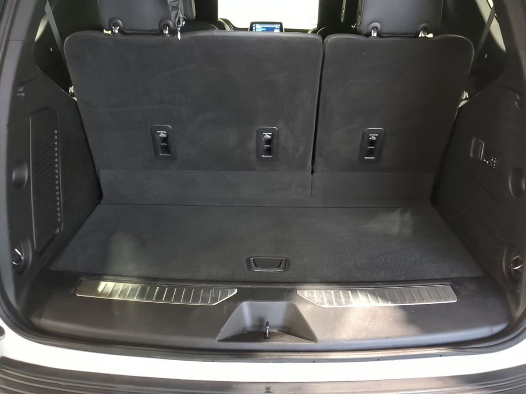 Thumbnail: 2023 Chevrolet Tahoe - 50