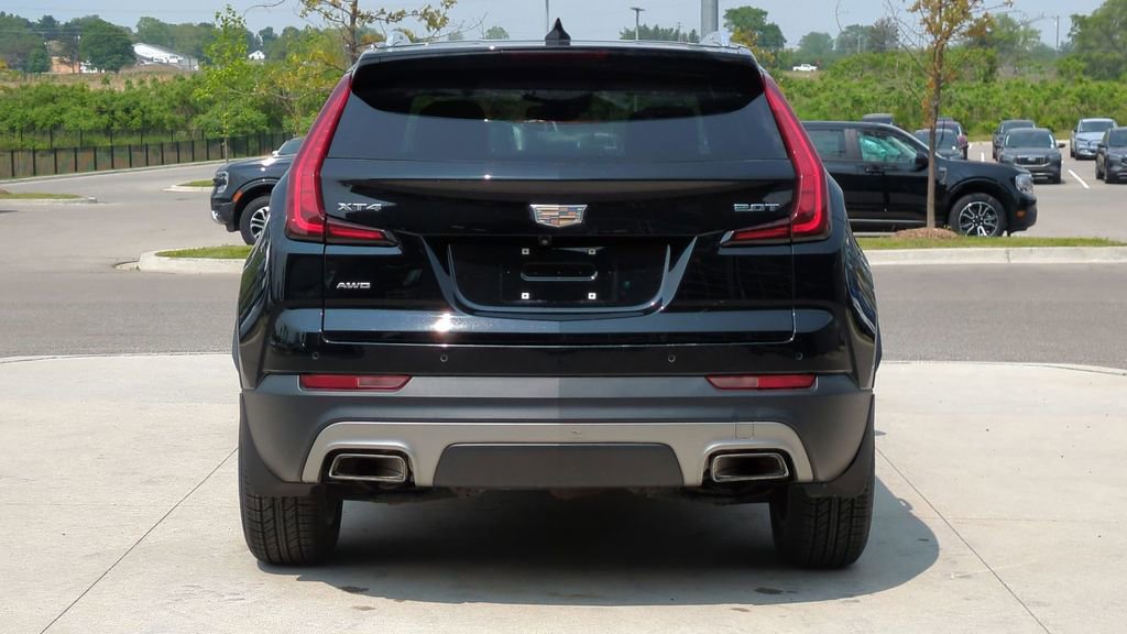 2019 Cadillac XT4 Premium Luxury photo 3