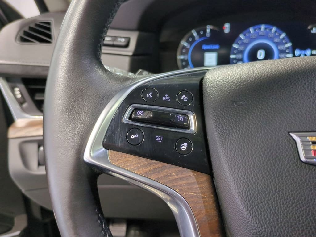 Thumbnail: 2016 Cadillac Escalade - 28