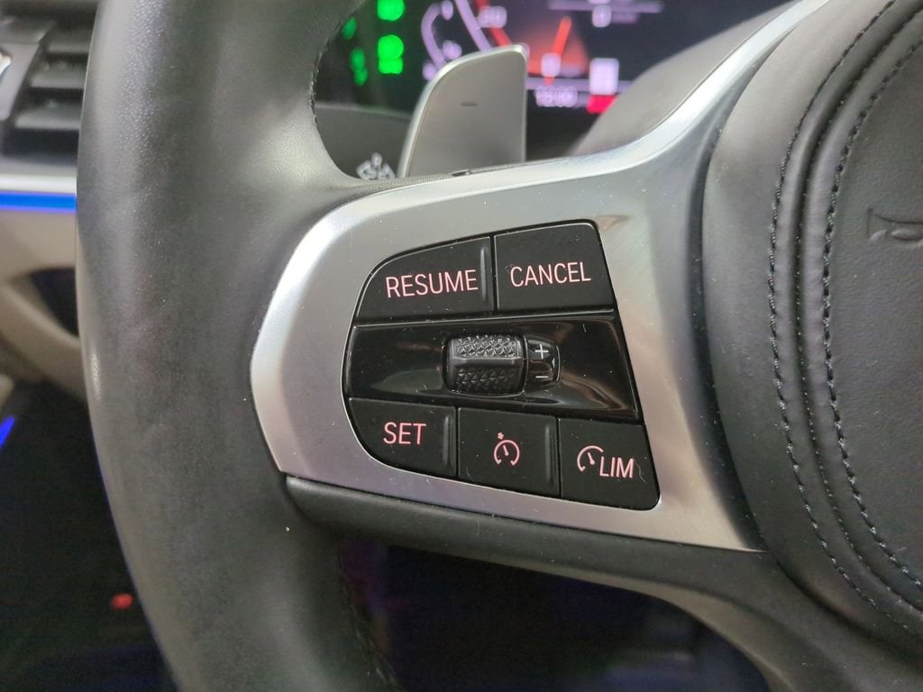 Thumbnail: 2021 BMW 3 Series - 35