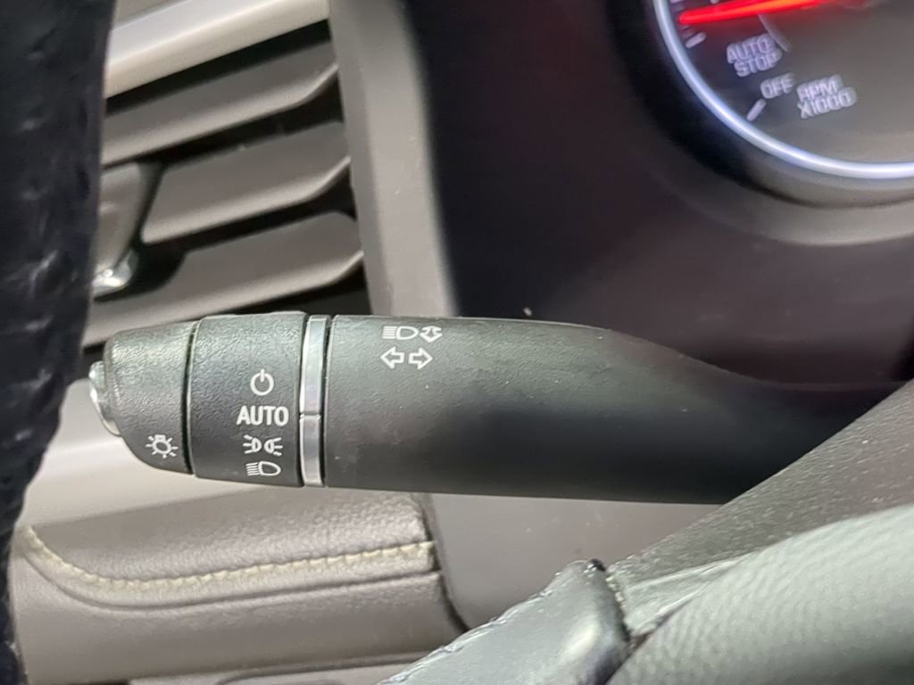 Thumbnail: 2020 GMC Acadia - 42