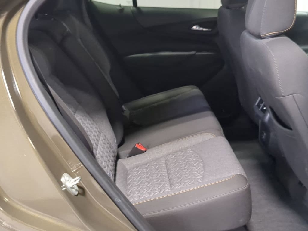 Thumbnail: 2023 Chevrolet Equinox - 24