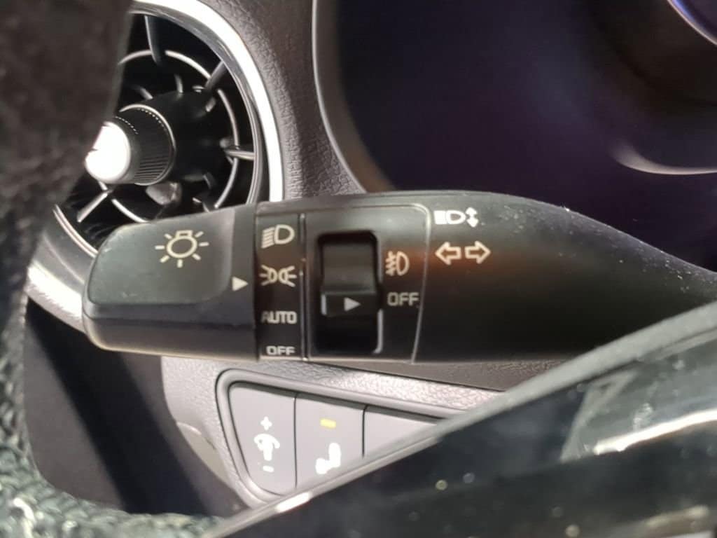 Thumbnail: 2020 Kia Forte - 37