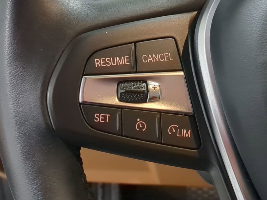 Thumbnail: 2024 BMW 3 Series - 40