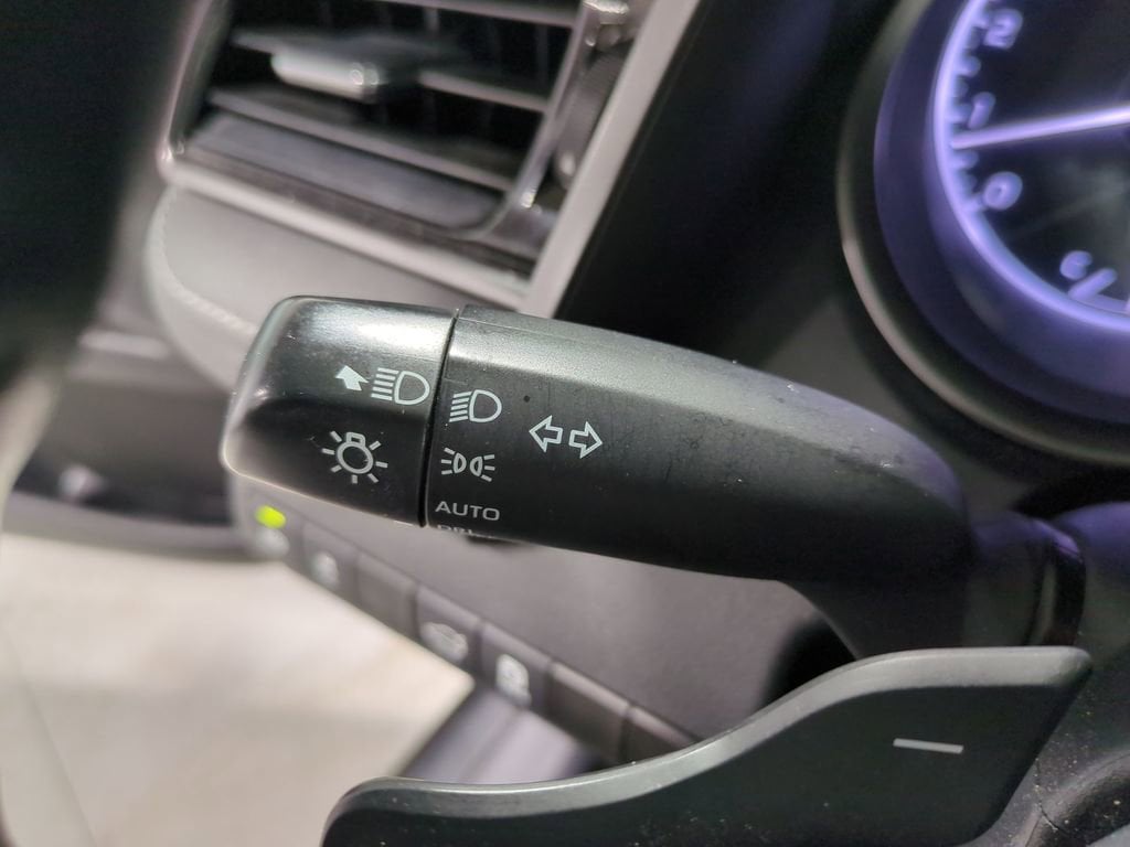 Thumbnail: 2023 Toyota Camry - 25