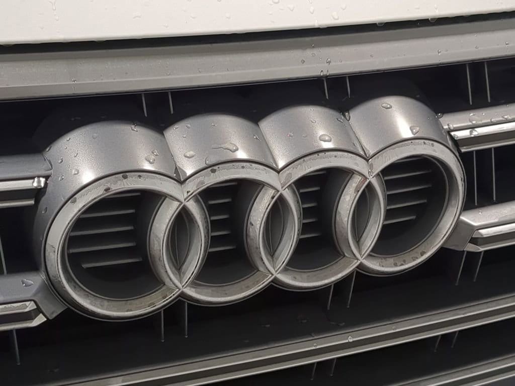 Thumbnail: 2018 Audi SQ5 - 23