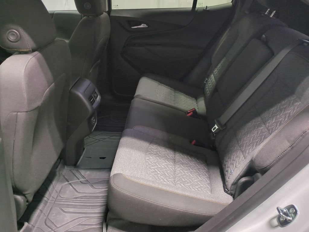 Thumbnail: 2023 Chevrolet Equinox - 23