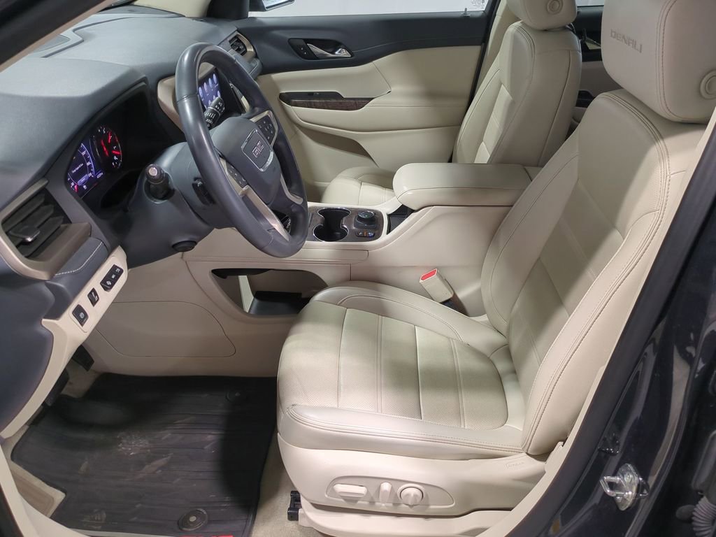 Thumbnail: 2023 GMC Acadia - 15