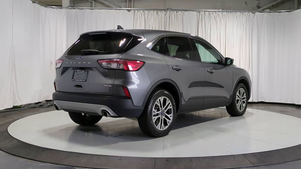 Thumbnail: 2022 Ford Escape - 10