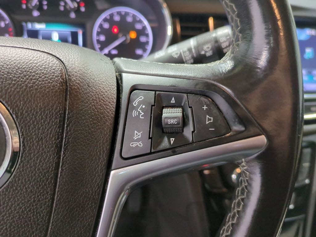 Thumbnail: 2018 Buick Encore - 29