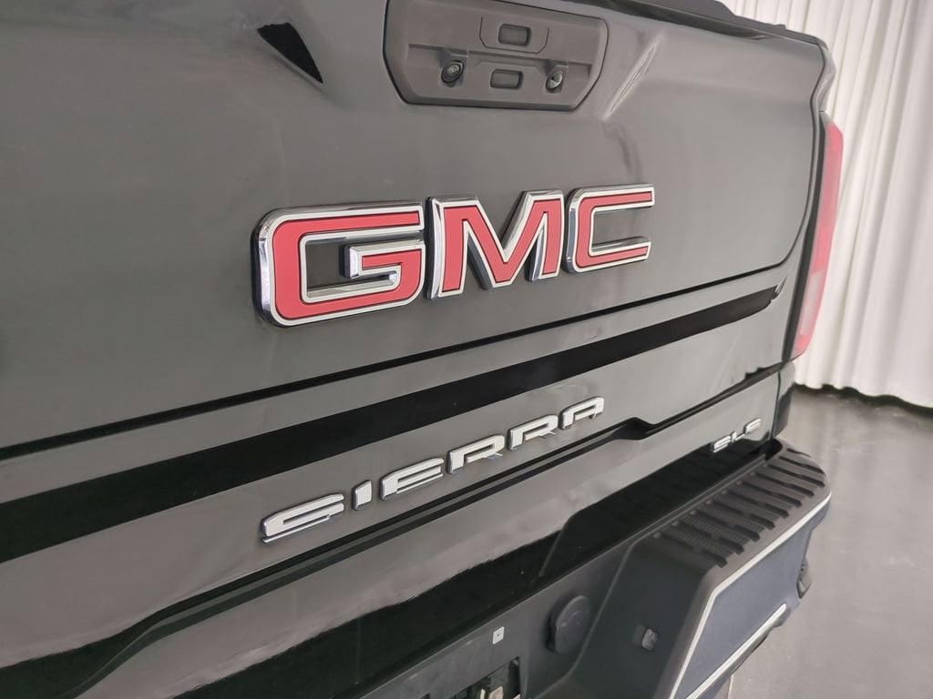 Thumbnail: 2022 GMC Sierra 1500 - 12