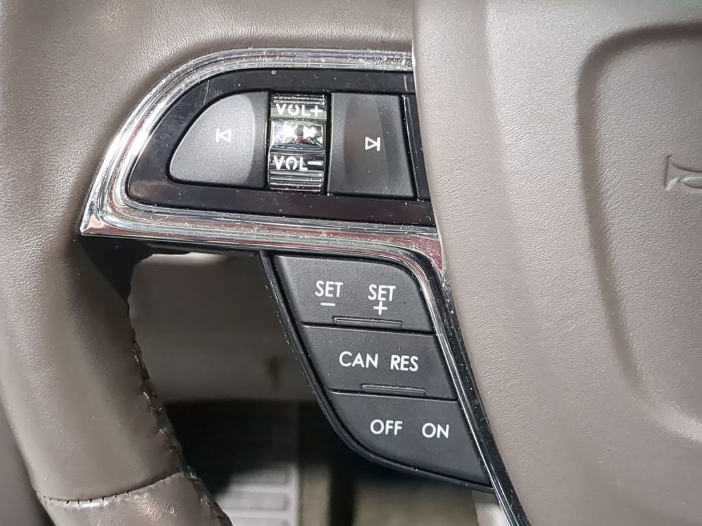 Thumbnail: 2023 Lincoln Nautilus - 30