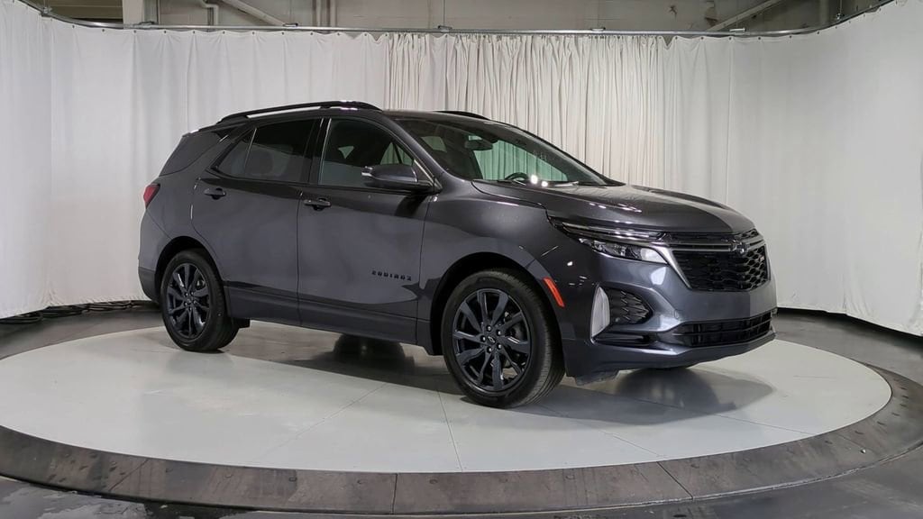 Thumbnail: 2022 Chevrolet Equinox - 2