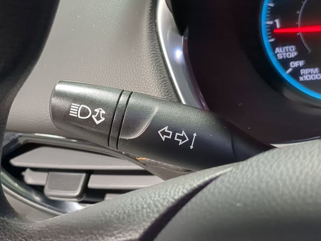 Thumbnail: 2020 Chevrolet Traverse - 38