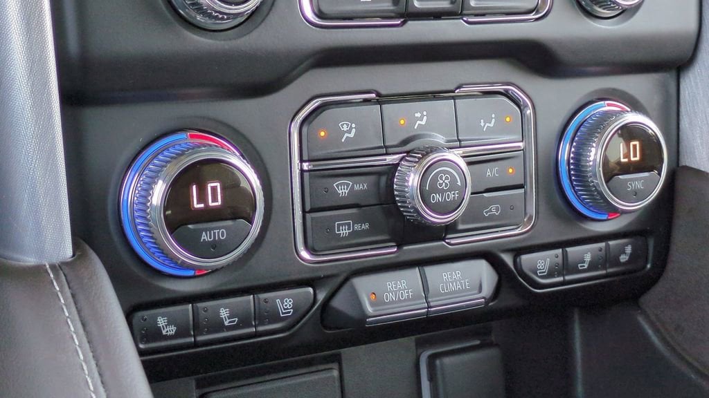 Thumbnail: 2022 GMC Yukon - 35