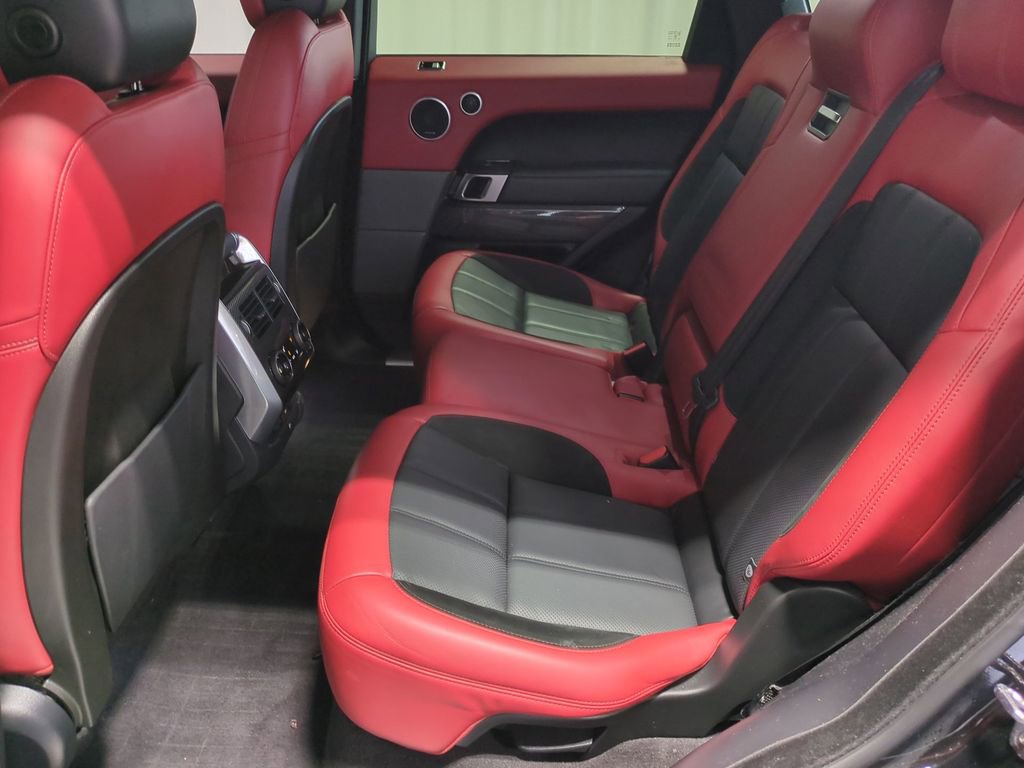 Thumbnail: 2020 Land Rover Range Rover Sport - 21