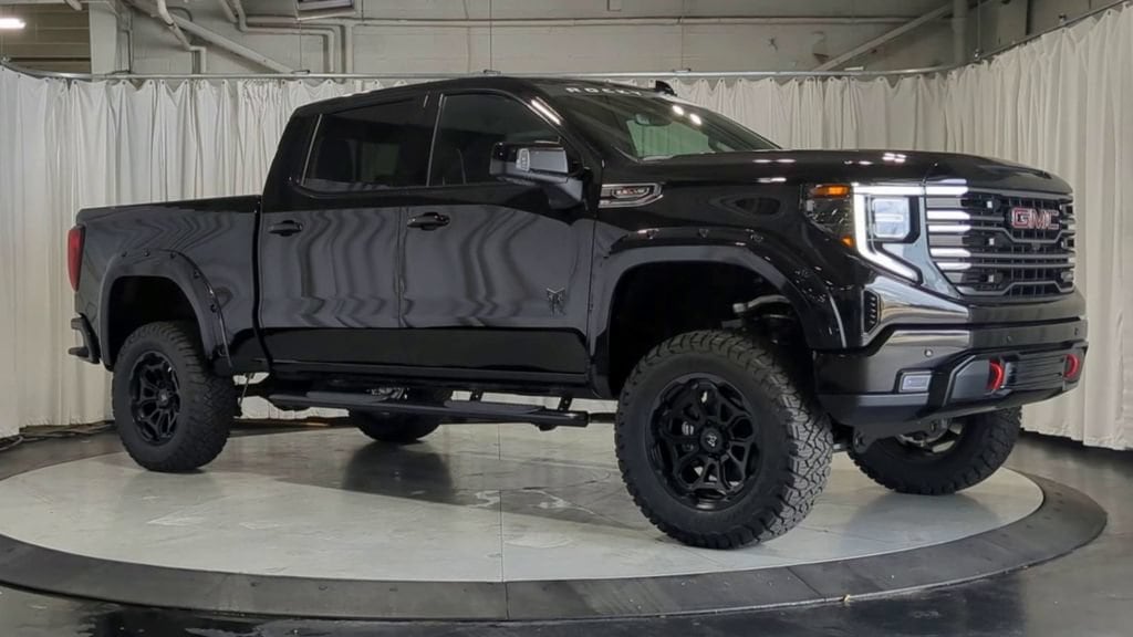 Thumbnail: 2026 GMC Sierra 1500 - 3