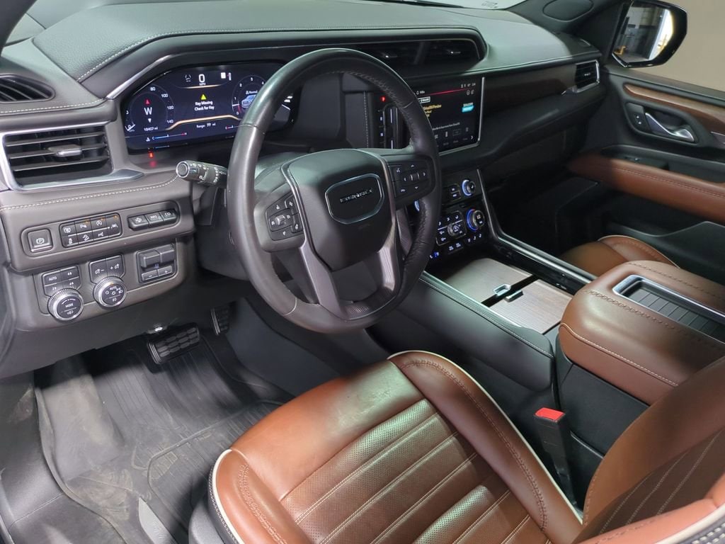 Thumbnail: 2023 GMC Yukon - 10