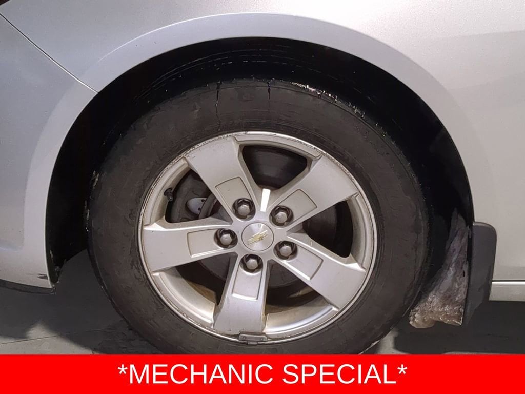 Thumbnail: 2014 Chevrolet Malibu - 21