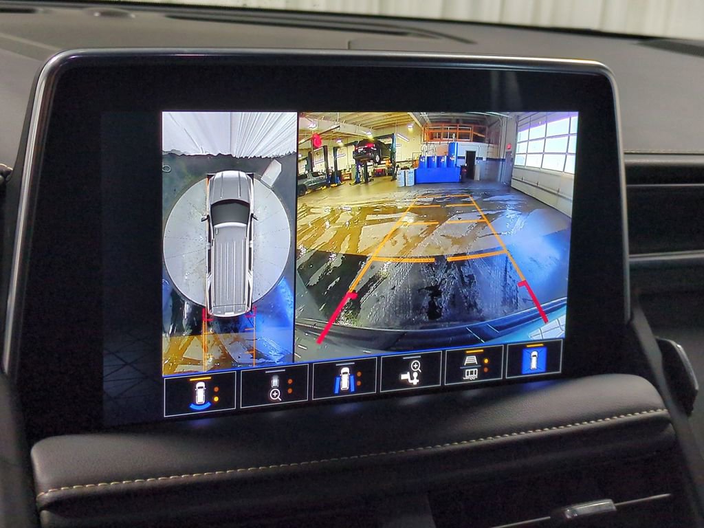 Thumbnail: 2023 GMC Yukon - 28