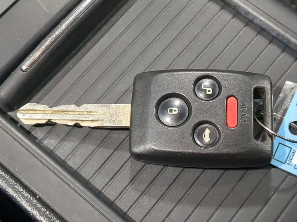 Thumbnail: 2008 Subaru Outback - 32