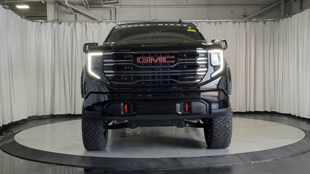 Thumbnail: 2026 GMC Sierra 1500 - 4
