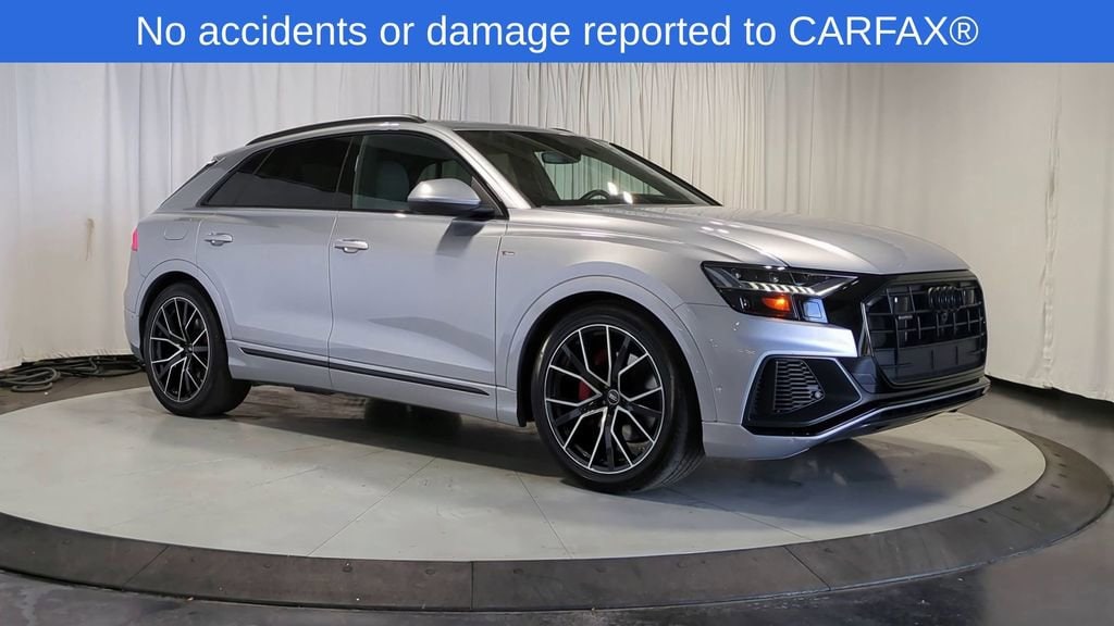 Thumbnail: 2022 Audi Q8 - 2