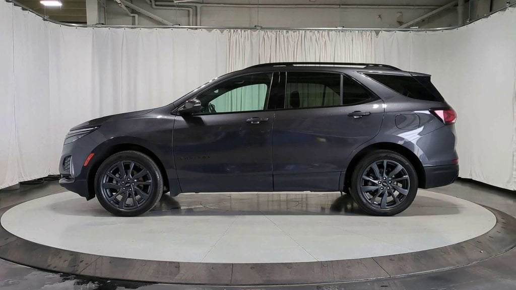 Thumbnail: 2022 Chevrolet Equinox - 5