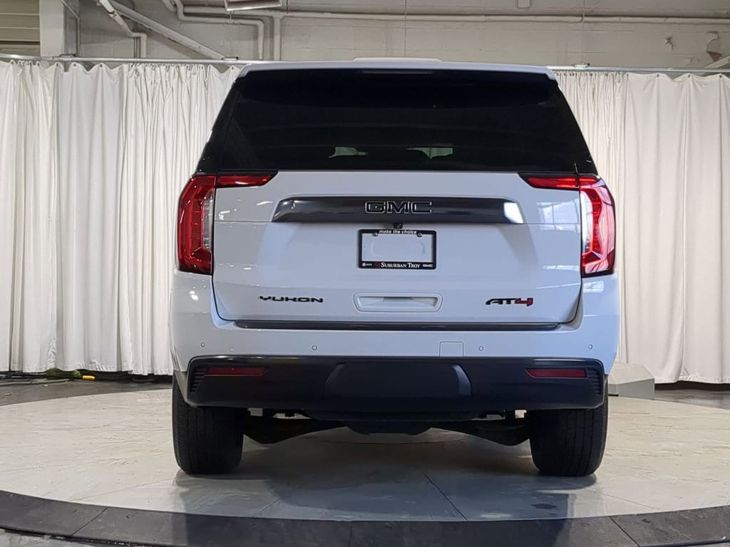 Thumbnail: 2023 GMC Yukon - 16