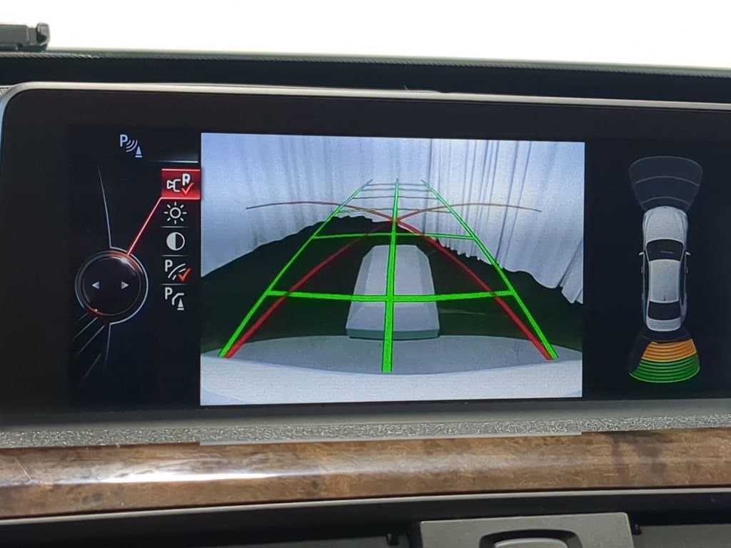 Thumbnail: 2015 BMW 3 Series - 44