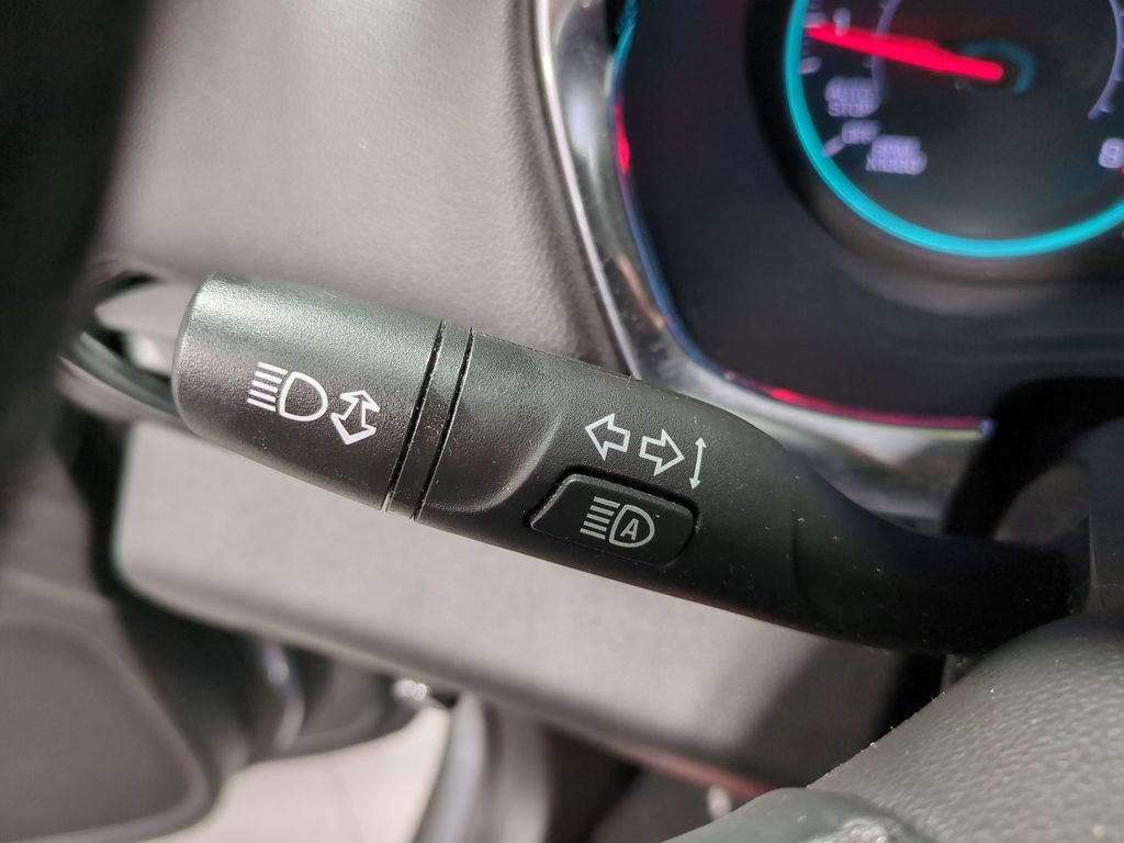 Thumbnail: 2023 Chevrolet Traverse - 26