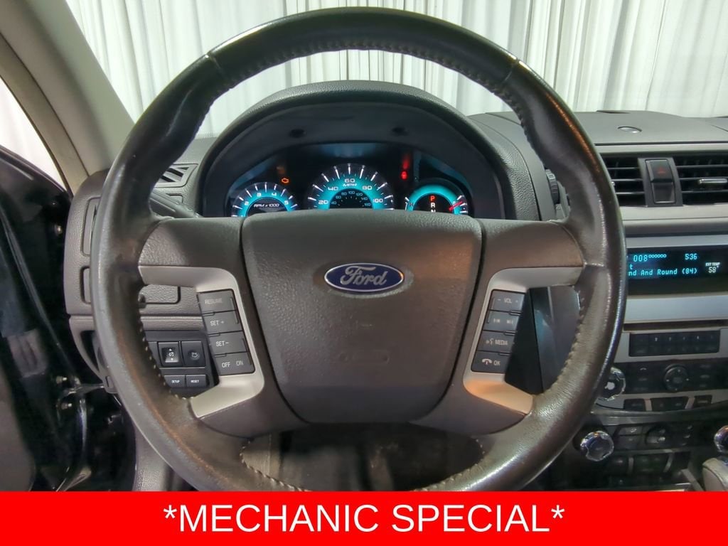 Thumbnail: 2010 Ford Fusion - 23