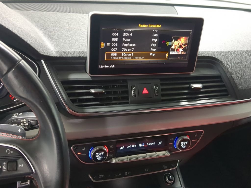 Thumbnail: 2018 Audi SQ5 - 43