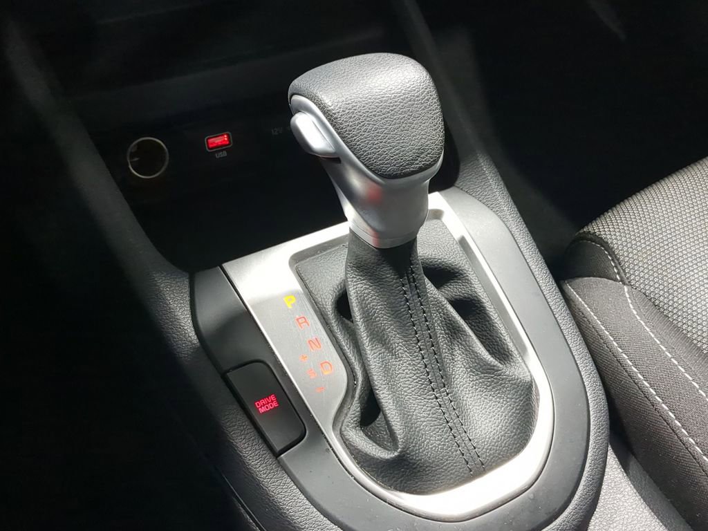 Thumbnail: 2022 Kia Forte - 37