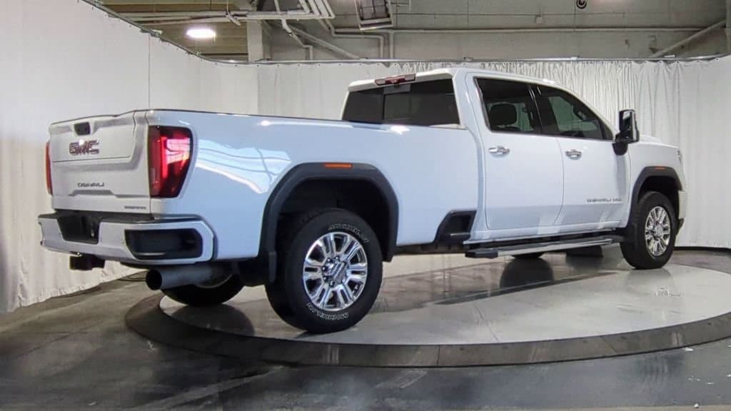 Thumbnail: 2020 GMC Sierra 3500 - 10