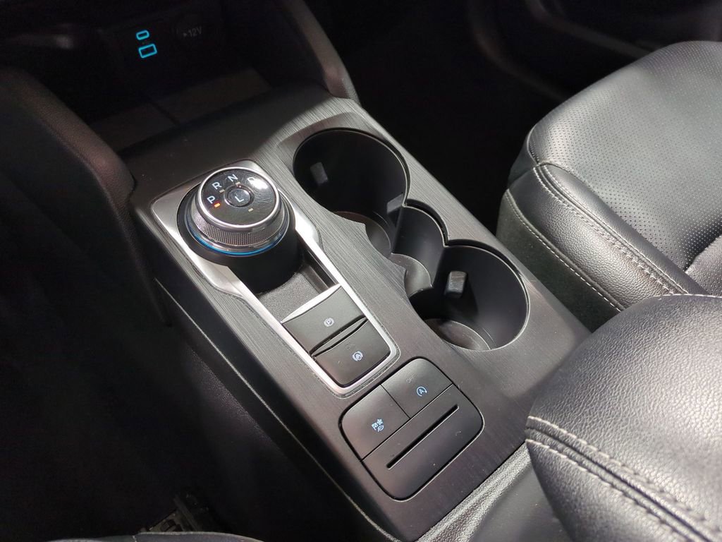 Thumbnail: 2022 Ford Escape - 35