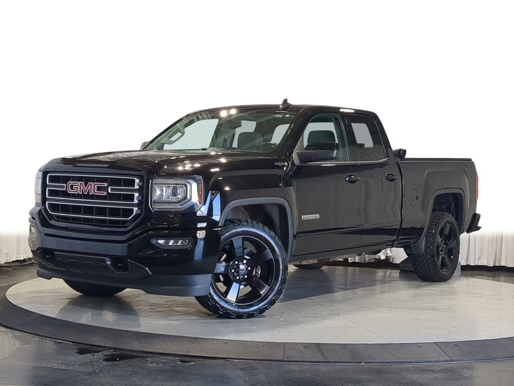 2019 GMC Sierra 4WD Double Cab Standard Box's photo
