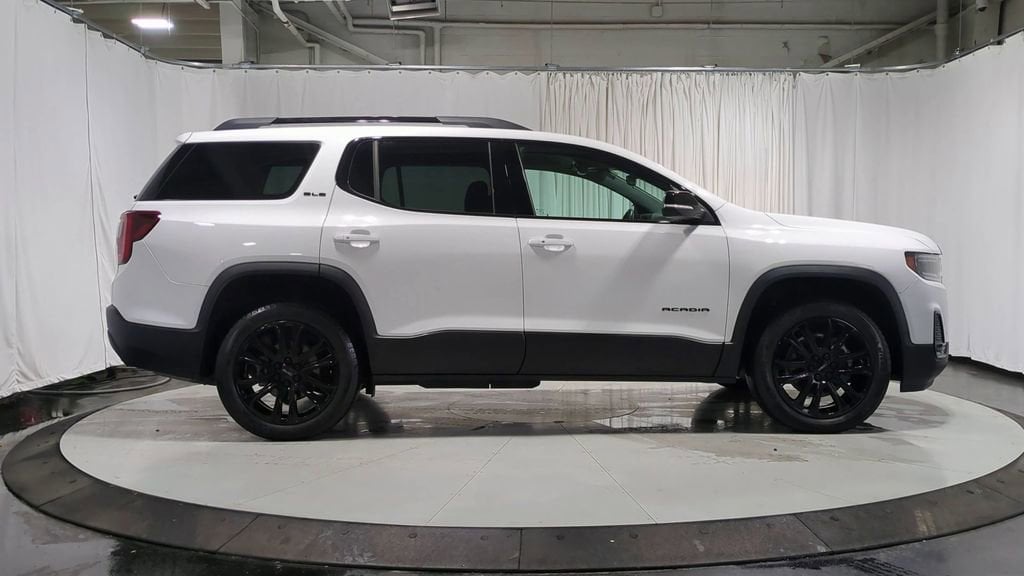 Thumbnail: 2023 GMC Acadia - 11