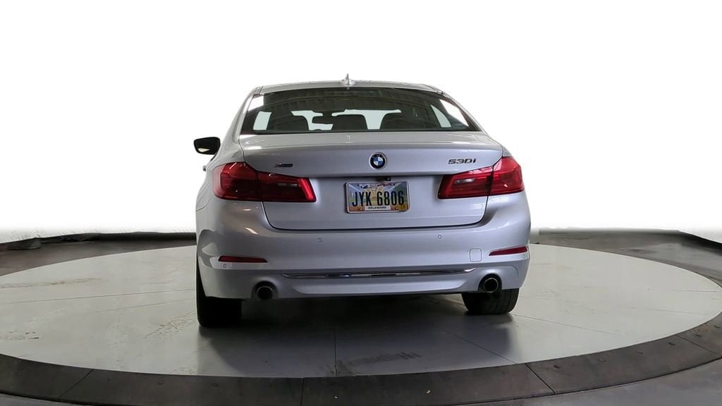 Thumbnail: 2018 BMW 5 Series - 9